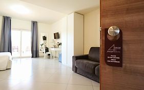 4 Spa Resort Hotel